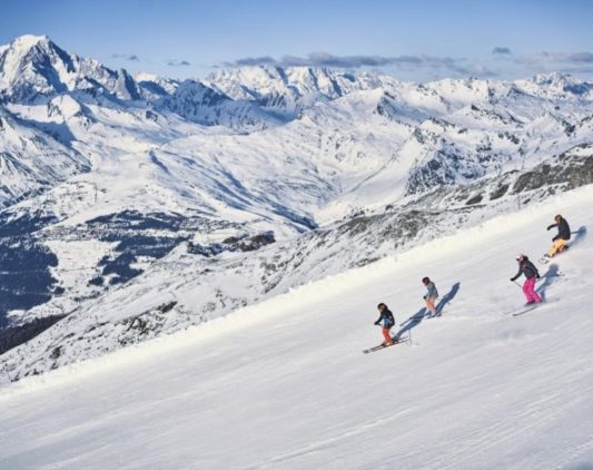 Skiers in Les Arcs