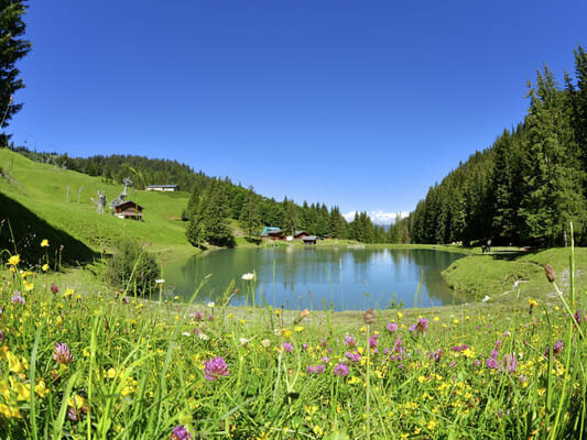 Le lac à Notre Dame de Bellecombe